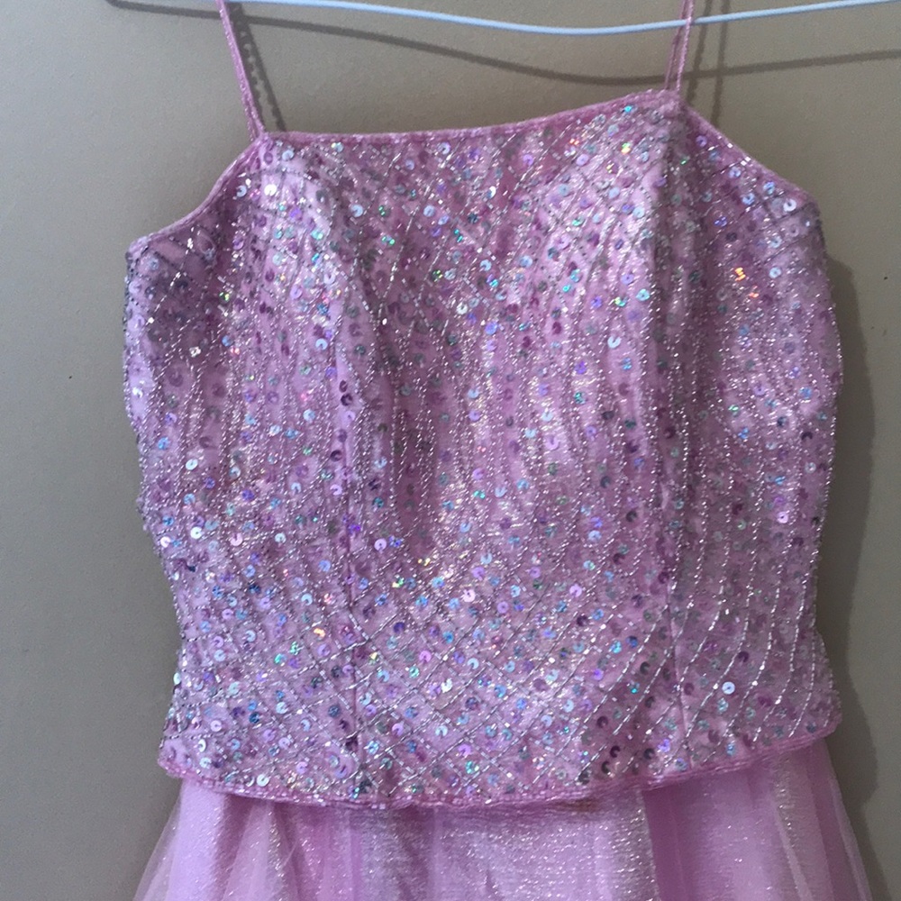 Dress - Picture 3 of 5